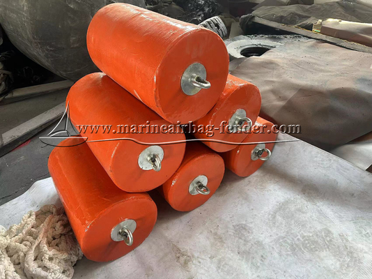 품질  Dock / Boat EVA Foam Fender Protected By Nylon Yarn Net And Galvanized Steel Plate 공장