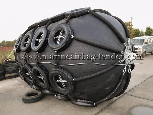 50kPa 80kPa 항해 항구 및 선박에 대한 Pneumatic Gum Fender